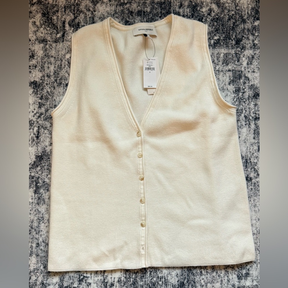 NWT Banana Republic Cream Knit Ribbed Vest Top sz SMALL